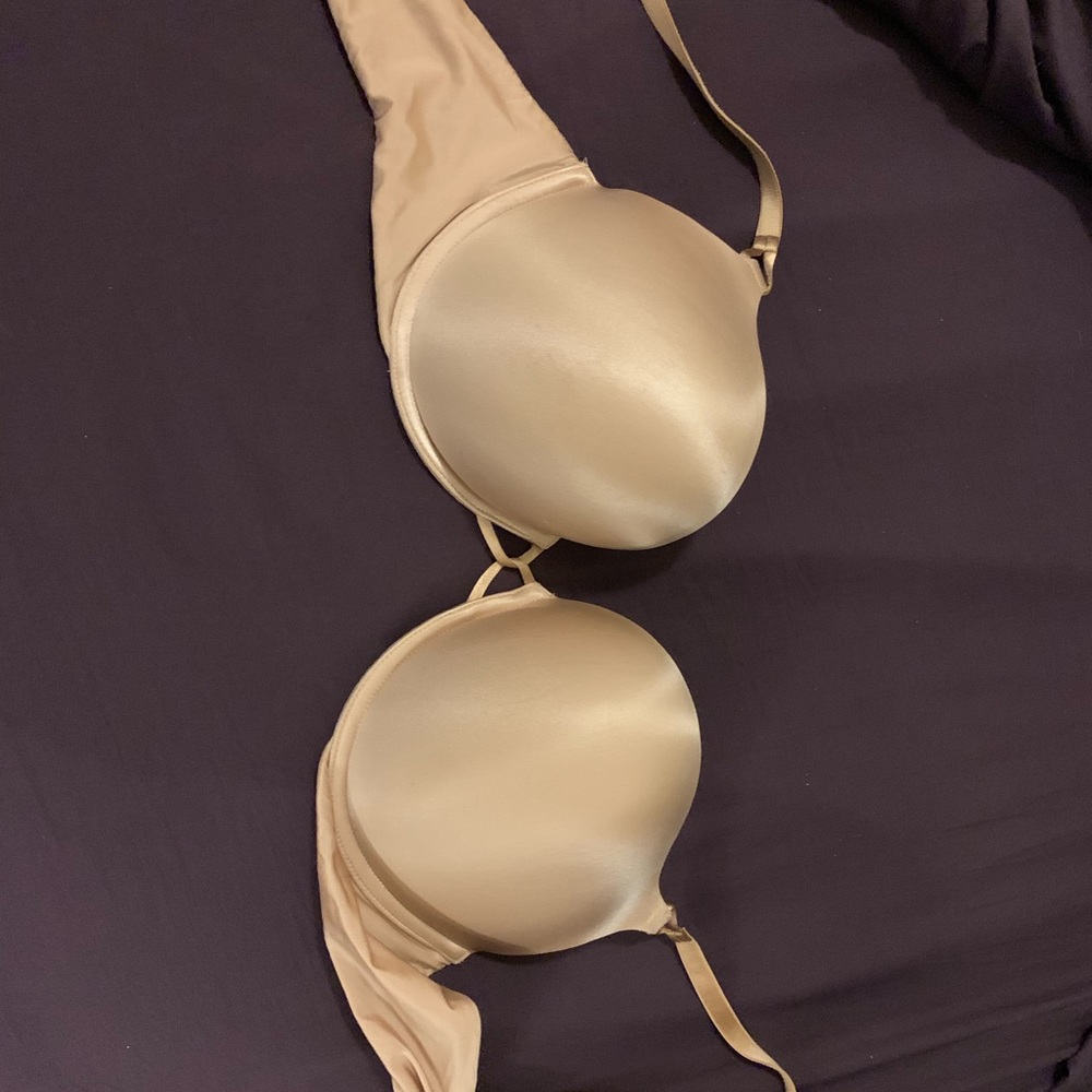 Victoria’s Secret 38C Extreme Push-up Bra